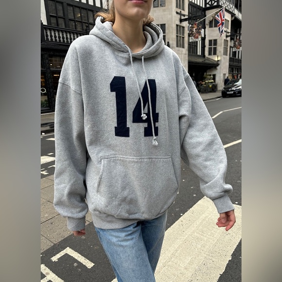 Brandy melville gray oversized Christy 14 hoodie - Picture 1 of 6